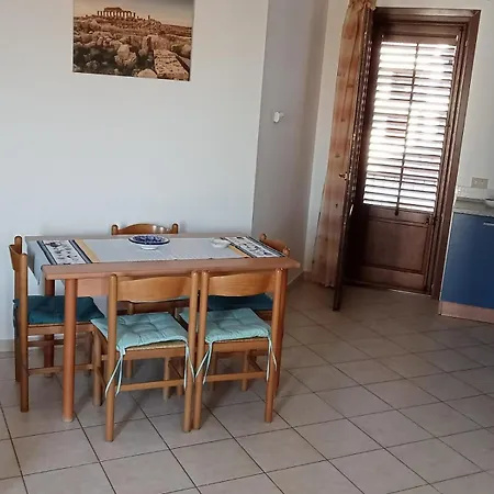 Casa Vacanze Poma Vakantiehuis Custonaci